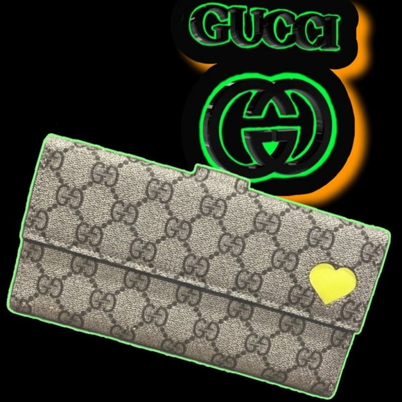 ⭐️Gucci Fluorescent Green/Yellow Supreme Neon Heart Monogram Wallet w Dust Cover - Picture 3 of 12